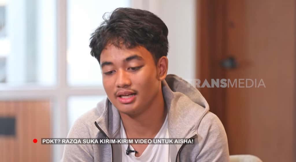 Razqa anak Vega Darwanti (YouTube)